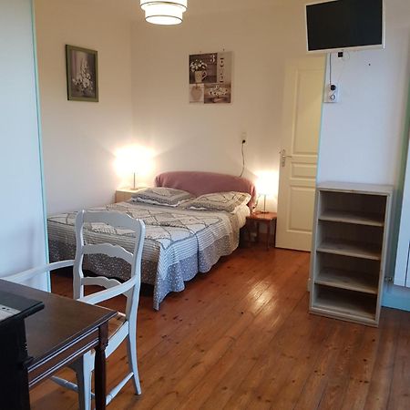 Chambres D'Hotes Anne-Marie Châtillon-sur-Indre Esterno foto