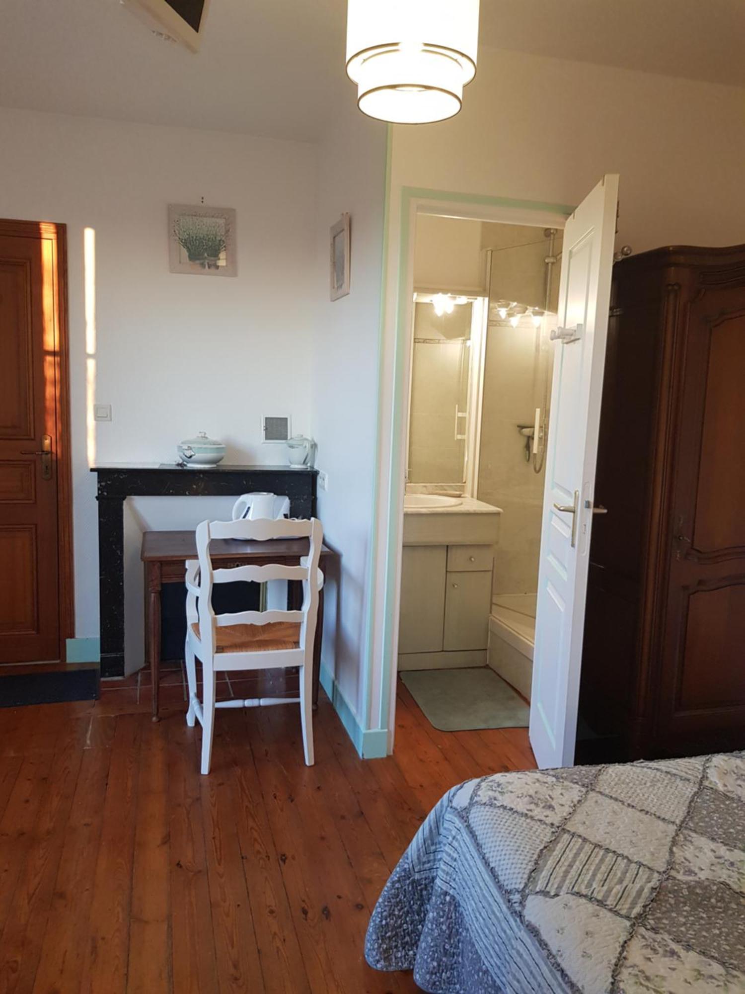 Chambres D'Hotes Anne-Marie Châtillon-sur-Indre Esterno foto